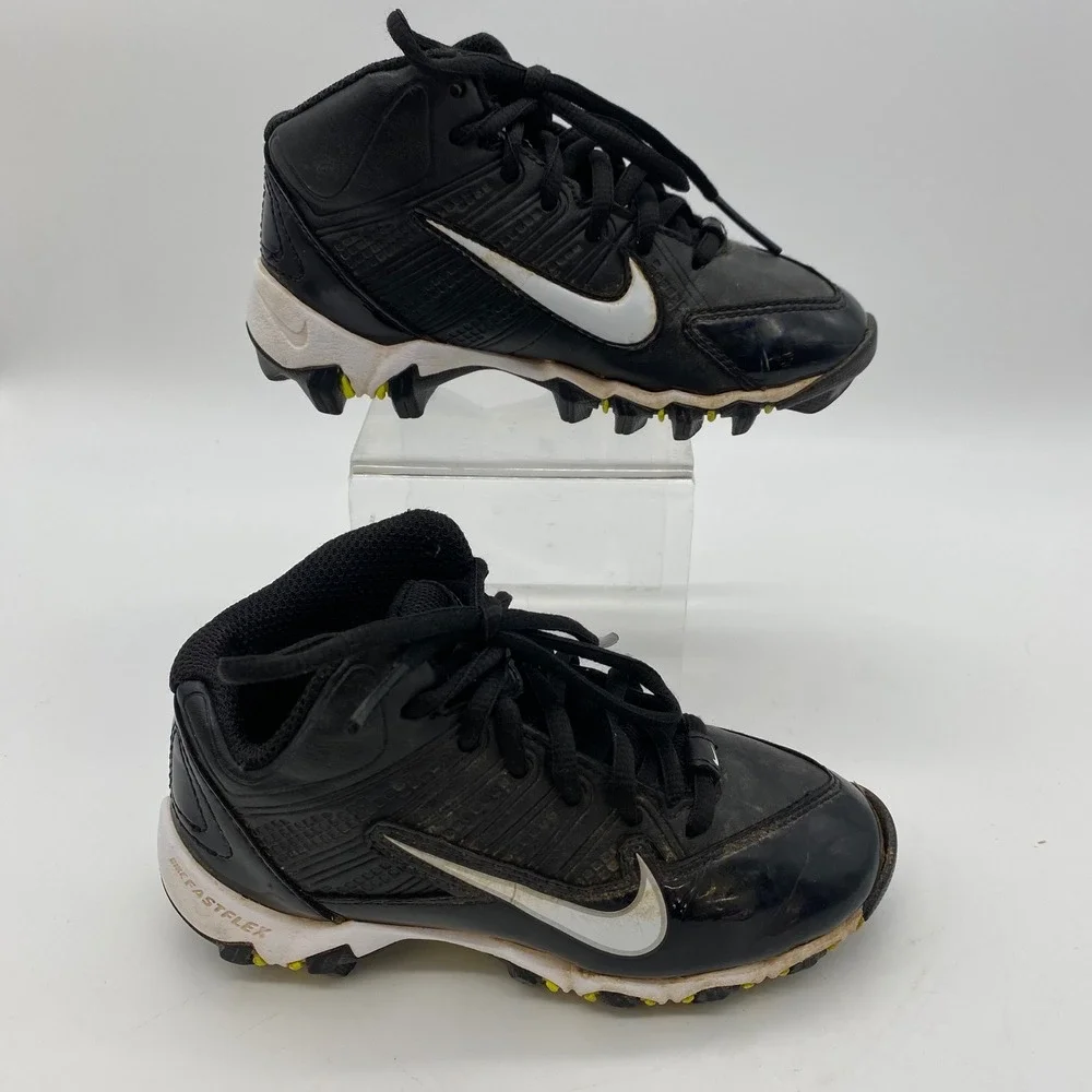 Nike Alpha Shark 2 Football Cleats Kids 10C Black White 642771-001 Fastflex